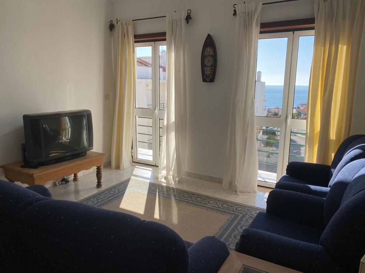 Brick Ocean Apartment Nazare Bagian luar foto