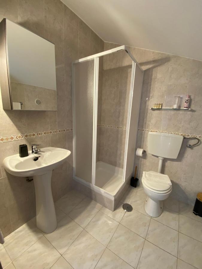 Brick Ocean Apartment Nazare Bagian luar foto