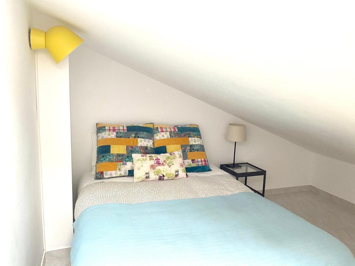 Brick Ocean Apartment Nazare Bagian luar foto