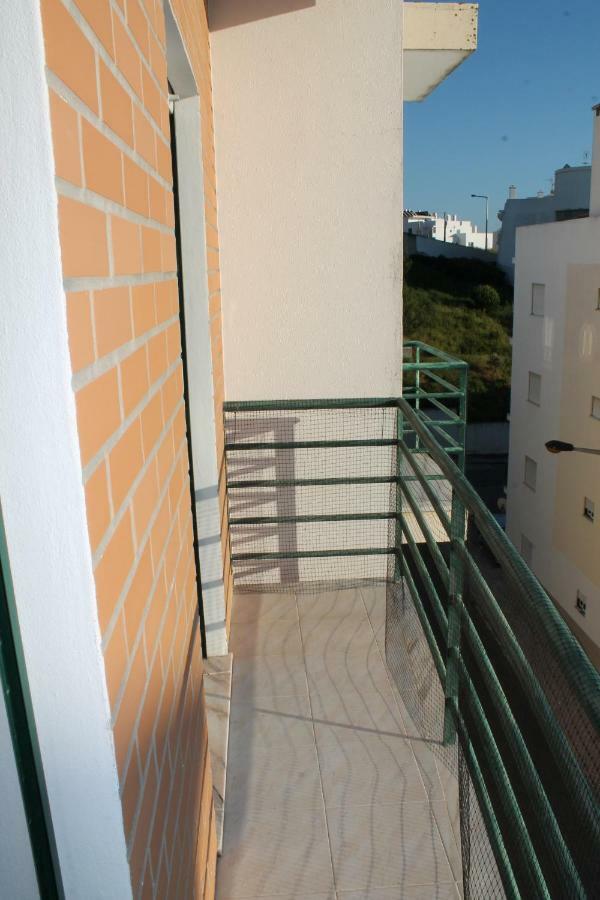Brick Ocean Apartment Nazare Bagian luar foto